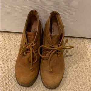 Sperry wedge boot